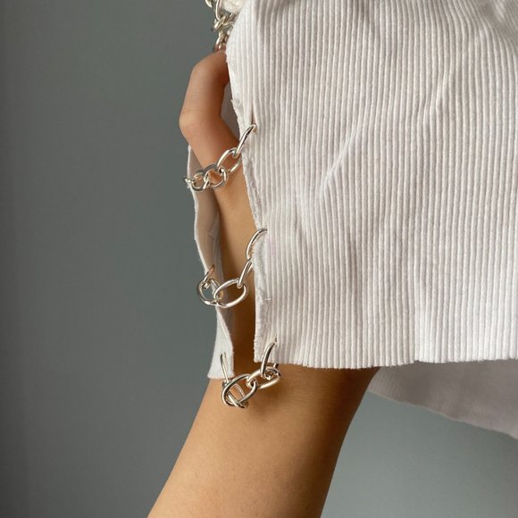 Cropped Chain Tank - Picture 3 of 5